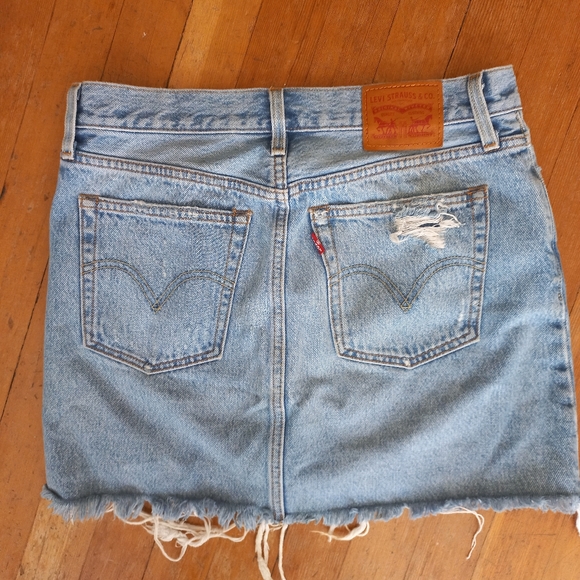 Levi's skirt size 25 - Picture 2 of 5